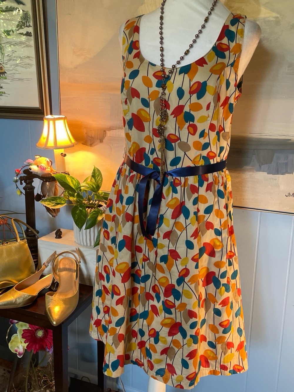 Promod Multicolor Leaf-Print Beige Midi Dress with Navy Belt